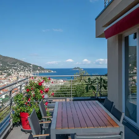 Appartement Luce Di Mare Alassio
